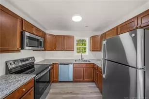401 Cedric St, Fayetteville, NC 28303 - Photo 5
