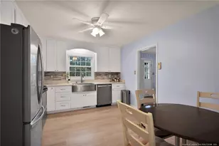 3209 Glasgow Dr, Fayetteville, NC 28303 - Photo 19