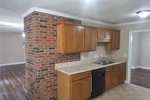 3752 Masters Dr, Hope Mills, NC 28348 - Photo 9