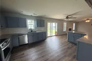 848 Screech Owl Dr, Hope Mills, NC 28348 - Photo 7