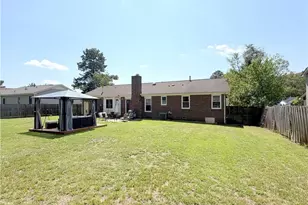6349 Lake Trail Dr, Fayetteville, NC 28304 - Photo 9