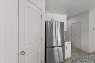 1645 Mount Rainer Dr, Fayetteville, NC 28301 - Photo 11