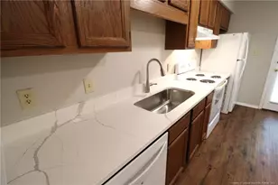 3905 Lexington Dr, Raleigh, NC 27606 - Photo 9