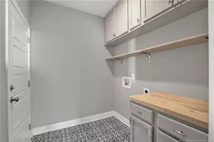 220 Nairn St, Fayetteville, NC 28311 - Photo 23