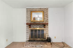 453 Bay Shore Dr, Fayetteville, NC 28311 - Photo 25