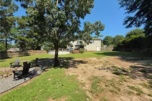 247 Valley View Ct, Sanford, NC 27332 - Photo 27