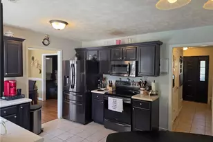 247 Valley View Ct, Sanford, NC 27332 - Photo 11