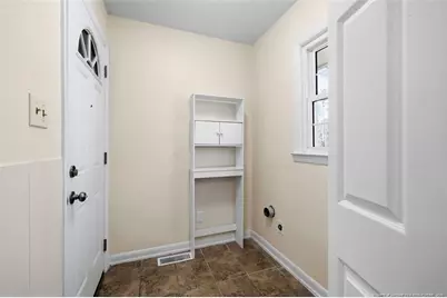 263 Brewster Drive, Fayetteville, NC 28303 - Photo 17