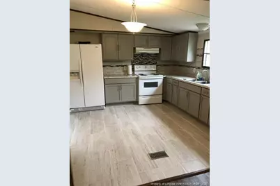 102 Singletary Street, Raeford, NC 28376 - Photo 3
