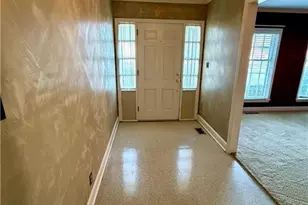 112 Elmhurst Dr, Lumberton, NC 28358 - Photo 9