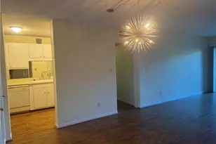 1100 Clarendon St, Fayetteville, NC 28305 - Photo 9