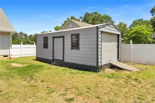 24298 Nc Hwy 71 N, Parkton, NC 28371 - Photo 19