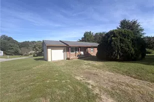 2101 Decor St, Fayetteville, NC 28304 - Photo 15
