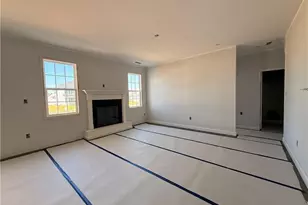 375 Sacksonia St, Raeford, NC 28376 - Photo 5