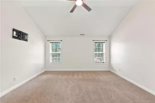 1105 Whitney Dr, Aberdeen, NC 28315 - Photo 23