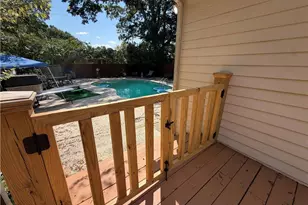 339 Colinwood Dr, Fayetteville, NC 28303 - Photo 33