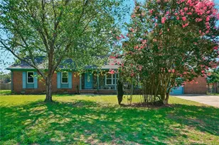 2246 Baywater Dr, Fayetteville, NC 28304 - Photo 1