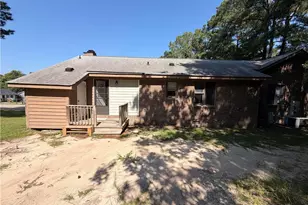 529 Coronation Dr, Fayetteville, NC 28311 - Photo 11