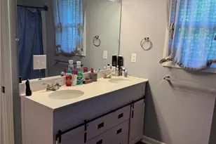 908 Doll St, Fayetteville, NC 28303 - Photo 11