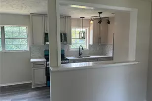 1435 Strickland Bridge Rd, Fayetteville, NC 28304 - Photo 13
