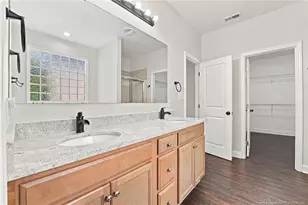 4404 Jockey Whip Ln, Parkton, NC 28371 - Photo 17