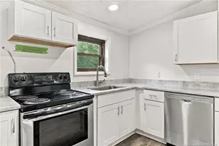5602 Leitha Ln, Dunn, NC 28334 - Photo 11