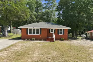 2072 Seneca Dr, Fayetteville, NC 28301 - Photo 5