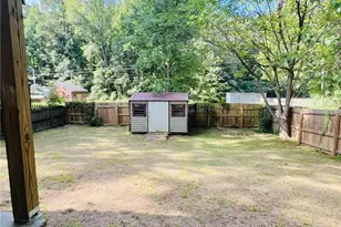 1215 Fernridge Dr, Sanford, NC 27332 - Photo 17