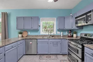 305 Oates Dr, Fayetteville, NC 28311 - Photo 15