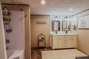 1227 McLean Rd, Lumberton, NC 28358 - Photo 25