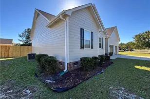 125 Belle Boyd Dr, Raeford, NC 28376 - Photo 7