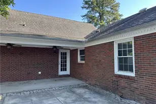 2505 N Edgewater Dr, Fayetteville, NC 28303 - Photo 5