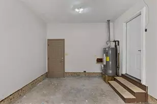 2034 Windlock Dr, Fayetteville, NC 28304 - Photo 7