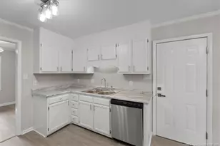 2034 Windlock Dr, Fayetteville, NC 28304 - Photo 15