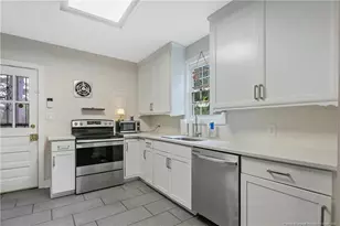 609 Pearl St, Fayetteville, NC 28303 - Photo 19