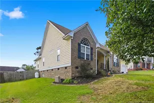 206 Timberline Dr, Sanford, NC 27332 - Photo 3