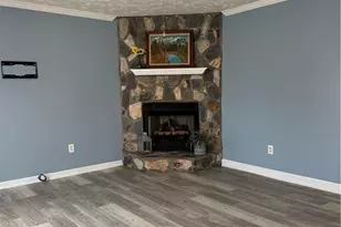 5826 Bloomsbury Dr, Fayetteville, NC 28306 - Photo 3