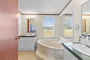 437 Baywood Rd, Fayetteville, NC 28312 - Photo 15