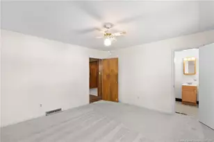 521 Longview Dr, Fayetteville, NC 28311 - Photo 25
