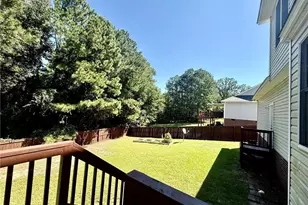 2401 Larwood Dr, Fayetteville, NC 28306 - Photo 39