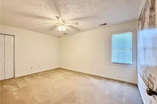 2401 Larwood Dr, Fayetteville, NC 28306 - Photo 25