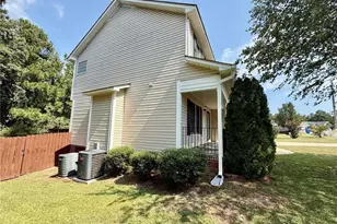 2401 Larwood Dr, Fayetteville, NC 28306 - Photo 43
