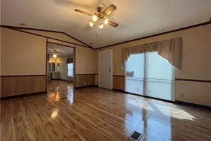 114 Plymouth Way, Raeford, NC 28376 - Photo 3