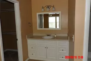 1022-1 Wood Creek Dr, Fayetteville, NC 28314 - Photo 9