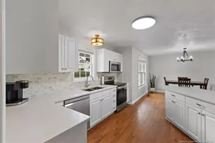 154 Chesapeake Rd, Cameron, NC 28326 - Photo 11