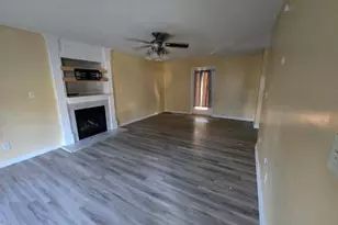 3693 Pioneer Dr, Hope Mills, NC 28348 - Photo 3