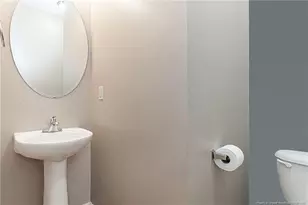 1430 Vandenberg Dr, Fayetteville, NC 28312 - Photo 17