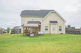 6821 Hunters Den Rd, Hope Mills, NC 28348 - Photo 7