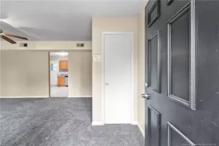 3304 Rhodhiss Ct, Fayetteville, NC 28311 - Photo 5