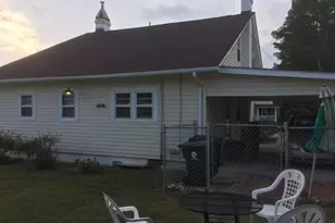 303 N 12th St, Erwin, NC 28339 - Photo 23